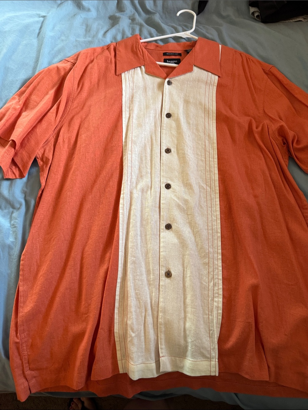 Haggar Orange Short-Sleeve Button-Front Shirt with Cream Center Panel